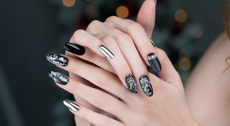 Perfect set of Nails